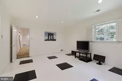 1397 Canterbury Way, Potomac, MD 20854 - Photo 17
