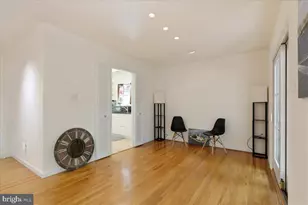 1397 Canterbury Wy, Potomac, MD 20854 - Photo 9