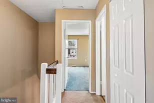 18726 Pikeview Dr, Germantown, MD 20874 - Photo 9