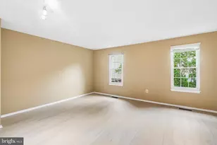 18726 Pikeview Dr, Germantown, MD 20874 - Photo 5
