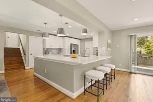 10210 Carroll Pl, Kensington, MD 20895 - Photo 19