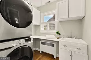 10210 Carroll Pl, Kensington, MD 20895 - Photo 15