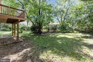 8311 Lilly Stone Dr, Bethesda, MD 20817 - Photo 35