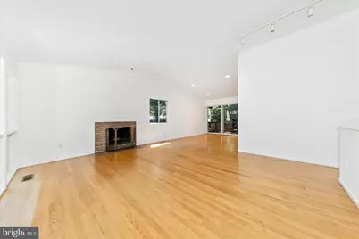 8311 Lilly Stone Drive, Bethesda, MD 20817 - Photo 5