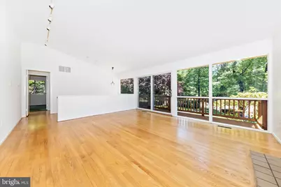8311 Lilly Stone Drive, Bethesda, MD 20817 - Photo 7