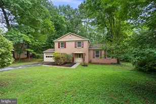 1585 Kimblewick Rd, Potomac, MD 20854 - Photo 3