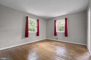 1585 Kimblewick Rd, Potomac, MD 20854 - Photo 43