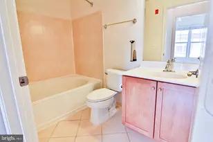 11750 Old Georgetown Rd, Rockville, MD 20852 - Photo 9