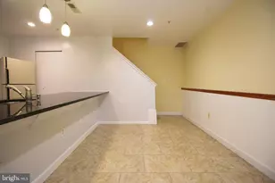 10148 Reprise Dr, Rockville, MD 20850 - Photo 11