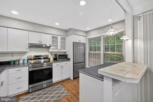 311 Lynn Manor Dr, Rockville, MD 20850 - Photo 11