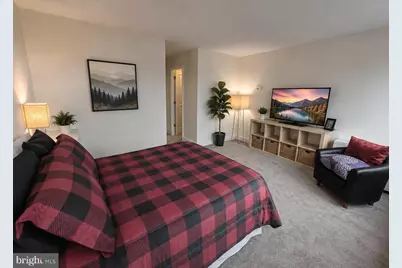1220 Blair Mill Road #905, Silver Spring, MD 20910 - Photo 3
