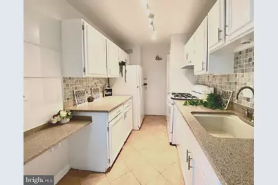 1900 Lyttonsville #114, Silver Spring, MD 20910 - Photo 17