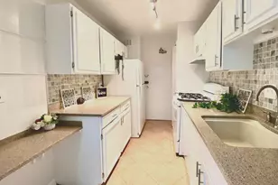 1900 Lyttonsville, Silver Spring, MD 20910 - Photo 17