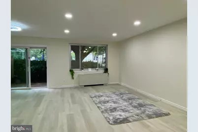 1900 Lyttonsville Road #114, Silver Spring, MD 20910 - Photo 13