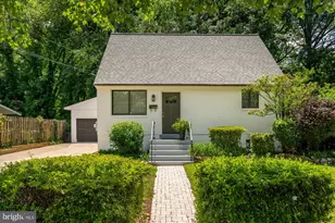 11414 Schuylkill Rd, Rockville, MD 20852 - Photo 3
