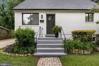 11414 Schuylkill Road, Rockville, MD 20852 - Photo 5