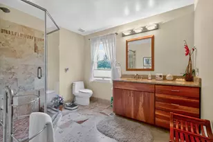 13600 Valley Dr, Rockville, MD 20850 - Photo 29