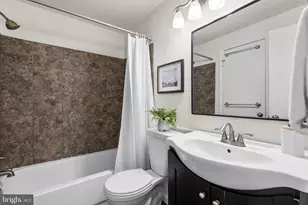 19819 Filbert Dr, Gaithersburg, MD 20879 - Photo 25