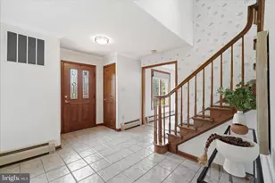 10025 Blue Banner Dr, Germantown, MD 20876 - Photo 3
