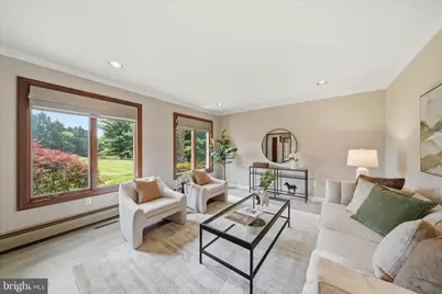10025 Blue Banner Drive, Germantown, MD 20876 - Photo 5