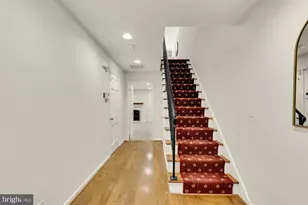 8 Sangamore Ct, Bethesda, MD 20816 - Photo 3