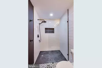 896 Windbrooke Drive #896, Gaithersburg, MD 20879 - Photo 23