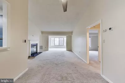 896 Windbrooke Drive #896, Gaithersburg, MD 20879 - Photo 11