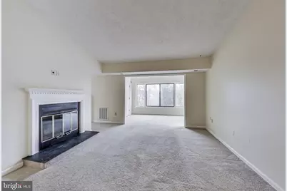 896 Windbrooke Drive #896, Gaithersburg, MD 20879 - Photo 9