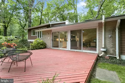 8108 Hamilton Spring Road, Bethesda, MD 20817 - Photo 17