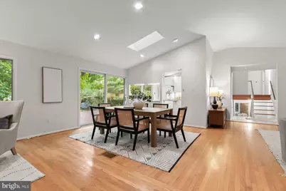 8108 Hamilton Spring Road, Bethesda, MD 20817 - Photo 5