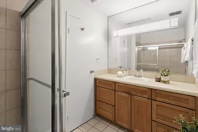 8108 Hamilton Spring Road, Bethesda, MD 20817 - Photo 33