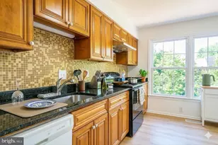 13104 Dairymaid Dr, Germantown, MD 20874 - Photo 9