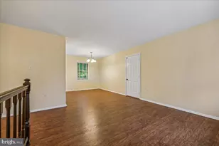 8215 Mallory Terrace, Gaithersburg, MD 20879 - Photo 5