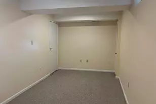 39 Triple Crown Ct, Gaithersburg, MD 20878 - Photo 11