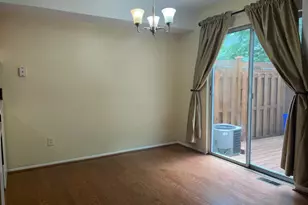 39 Triple Crown Ct, Gaithersburg, MD 20878 - Photo 5