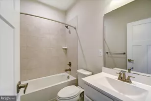 9583 Tall Oaks Rd, Montgomery Village, MD 20886 - Photo 29
