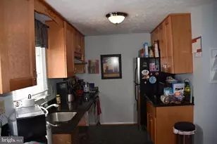 7708 Fawn Ct, Rockville, MD 20855 - Photo 7