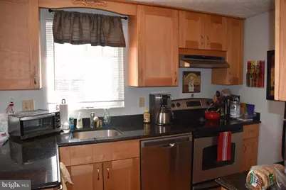 7708 Fawn Court, Rockville, MD 20855 - Photo 9
