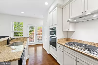 8377 Broderick Circle, Gaithersburg, MD 20877 - Photo 17