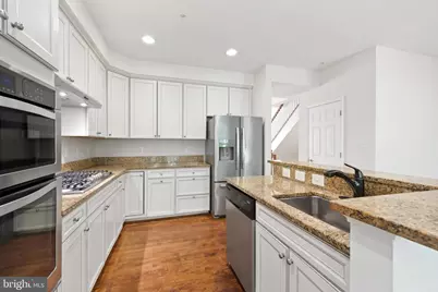 8377 Broderick Circle, Gaithersburg, MD 20877 - Photo 15