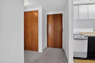 7505 Democracy Blvd, Bethesda, MD 20817 - Photo 3