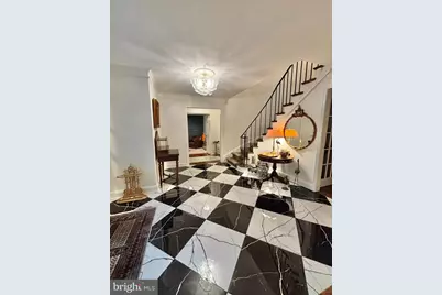 8101 Buckspark Lane E, Potomac, MD 20854 - Photo 11