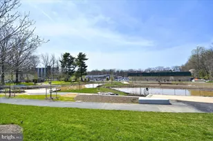 901 Kenbrook Dr, Silver Spring, MD 20902 - Photo 33