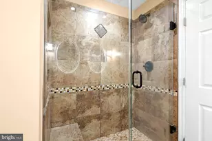18811 Sparkling Water Dr, Germantown, MD 20874 - Photo 11