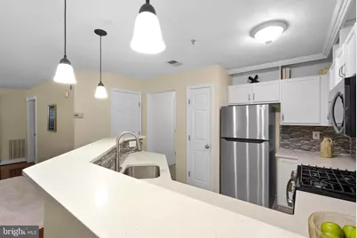 18811 Sparkling Water Drive #5/T-2, Germantown, MD 20874 - Photo 5