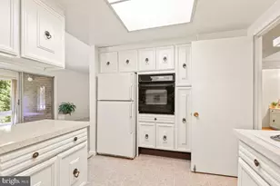 3374 Chiswick Ct, Silver Spring, MD 20906 - Photo 19