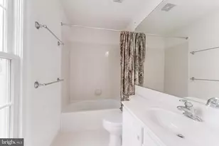 414 Long Trail Terrace, Rockville, MD 20850 - Photo 31