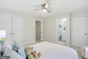 16502 Harbour Town Dr, Ashton, MD 20861 - Photo 43