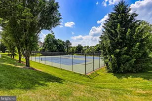 16502 Harbour Town Dr, Ashton, MD 20861 - Photo 75