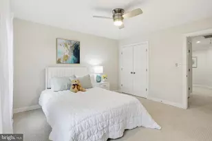 16502 Harbour Town Dr, Ashton, MD 20861 - Photo 27